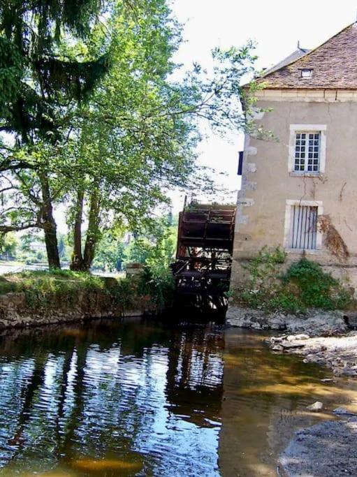 Charmant Studio Argenton Sur Creuse ภายนอก รูปภาพ